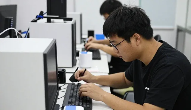 杭州市束分科技有限公司让定制化管理系统应用更加简单